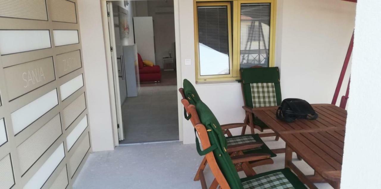 Zaton  Apartmani Sanja מראה חיצוני תמונה