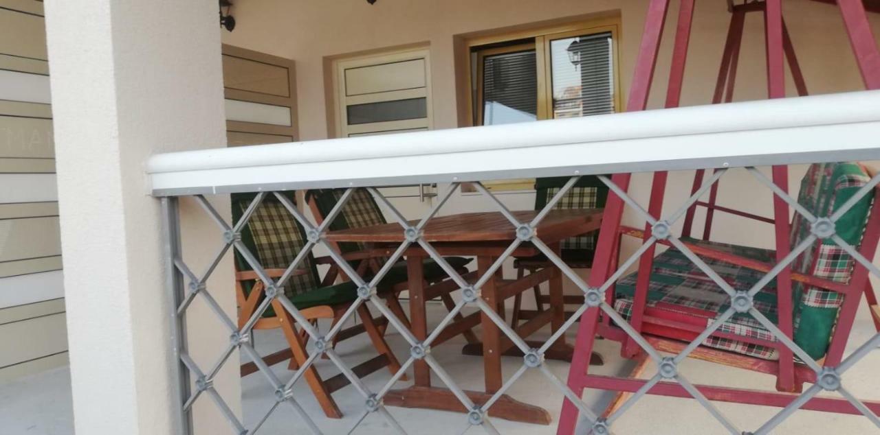 Zaton  Apartmani Sanja מראה חיצוני תמונה
