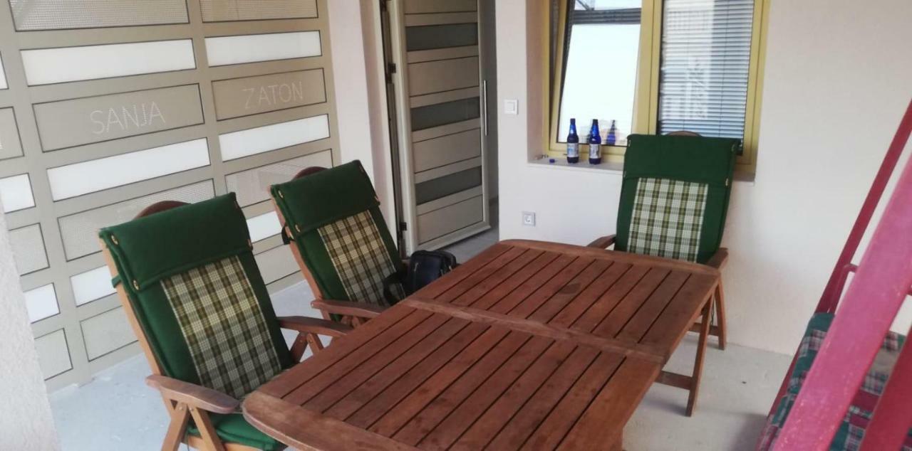 Zaton  Apartmani Sanja מראה חיצוני תמונה